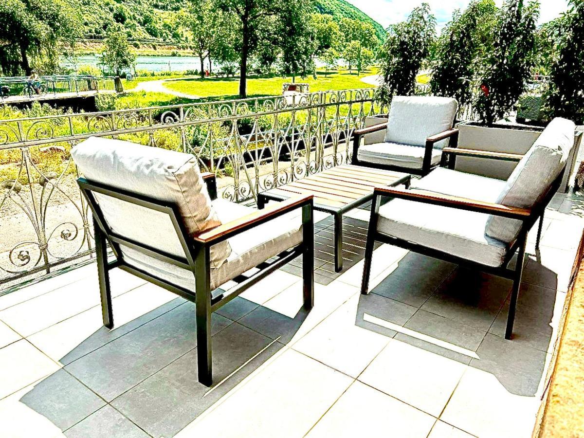 Direct Moselle View 200M² 4 Sz 10Pers Terrace Apartman Sankt Aldegund Kültér fotó