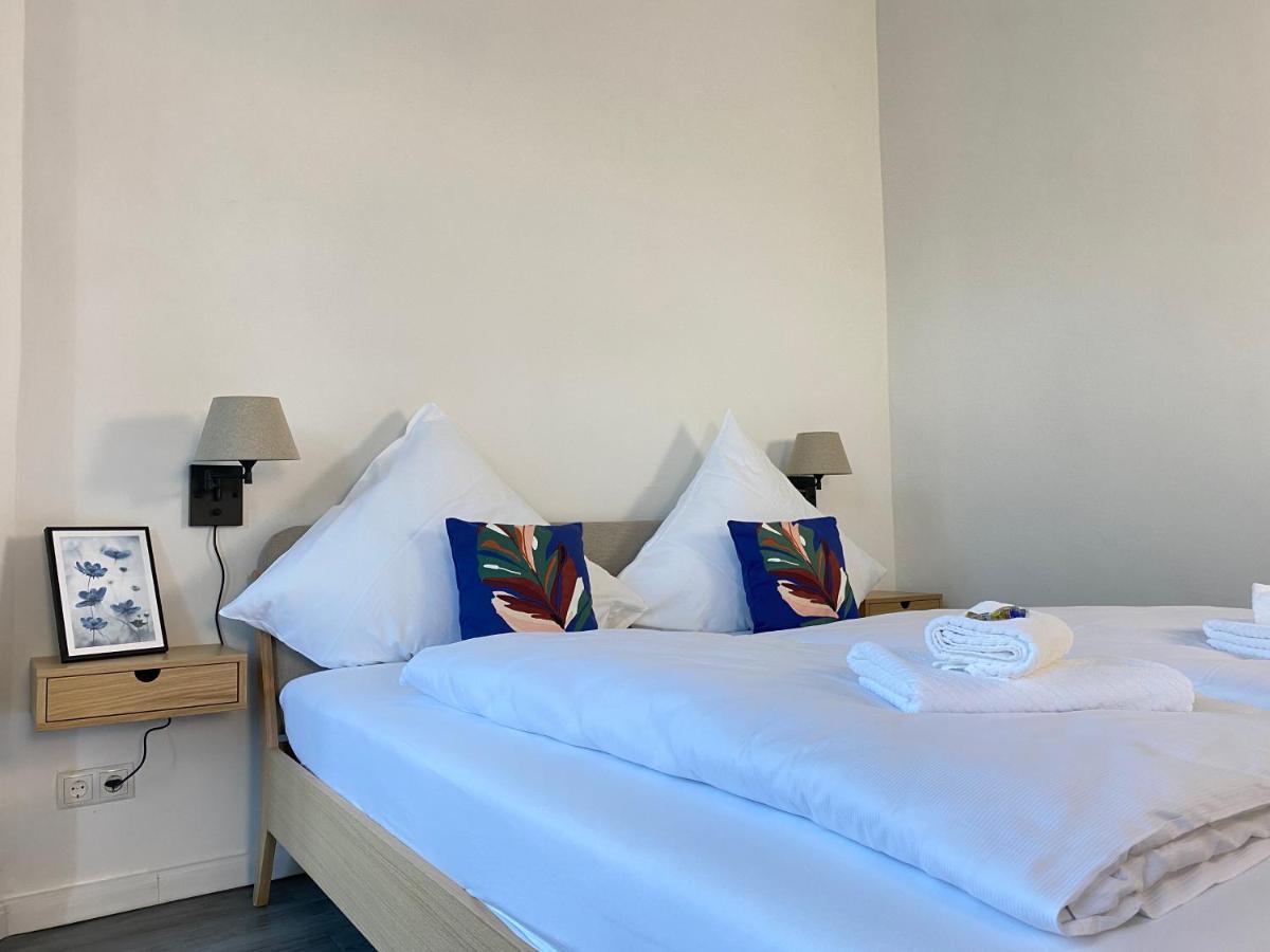 Direct Moselle View 200M² 4 Sz 10Pers Terrace Apartman Sankt Aldegund Kültér fotó